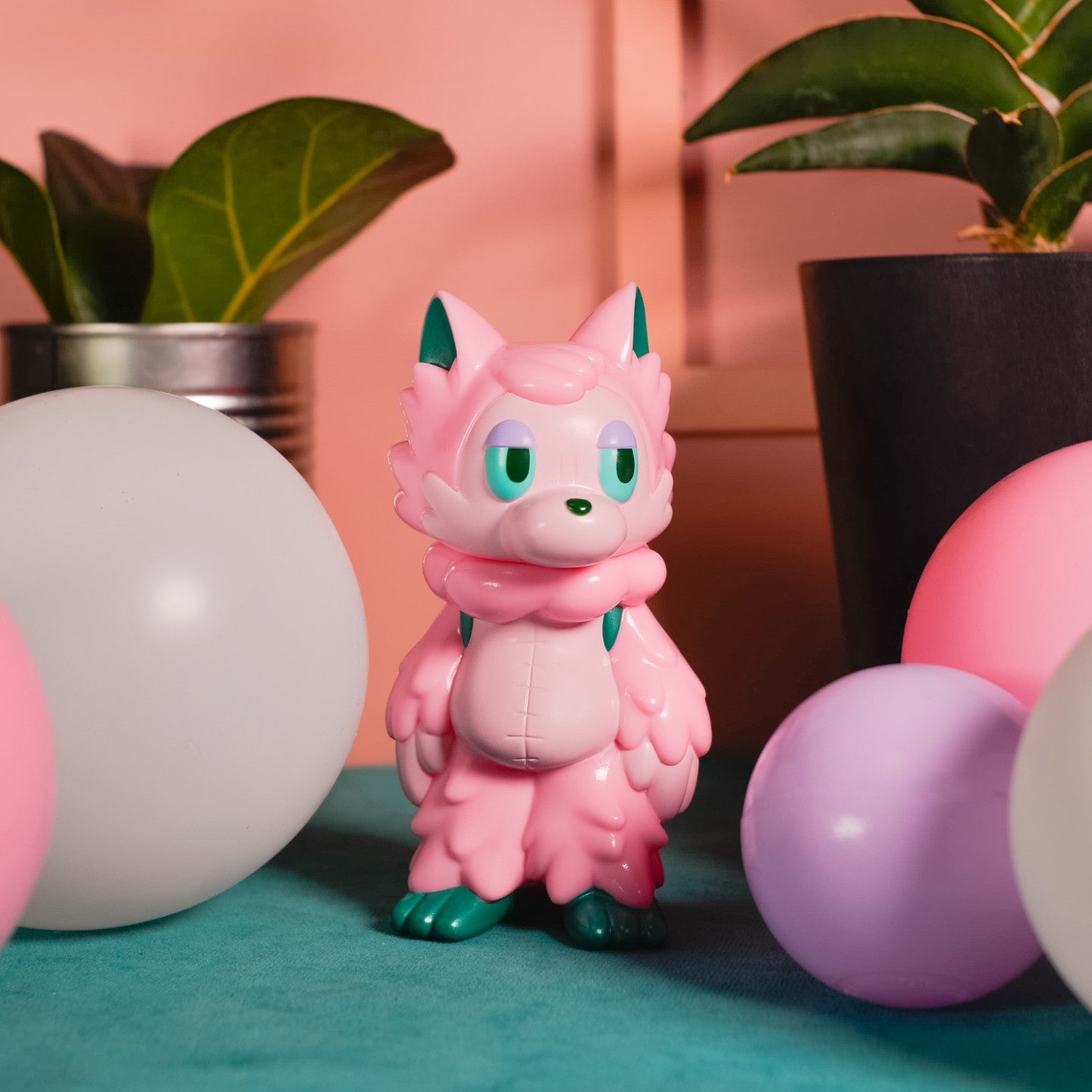 Kiriko Arai Wolf-kun (Pink)