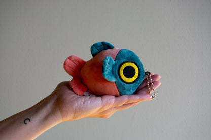 Mochi Fish Fry Plush Keychain - Coral and Dark Green
