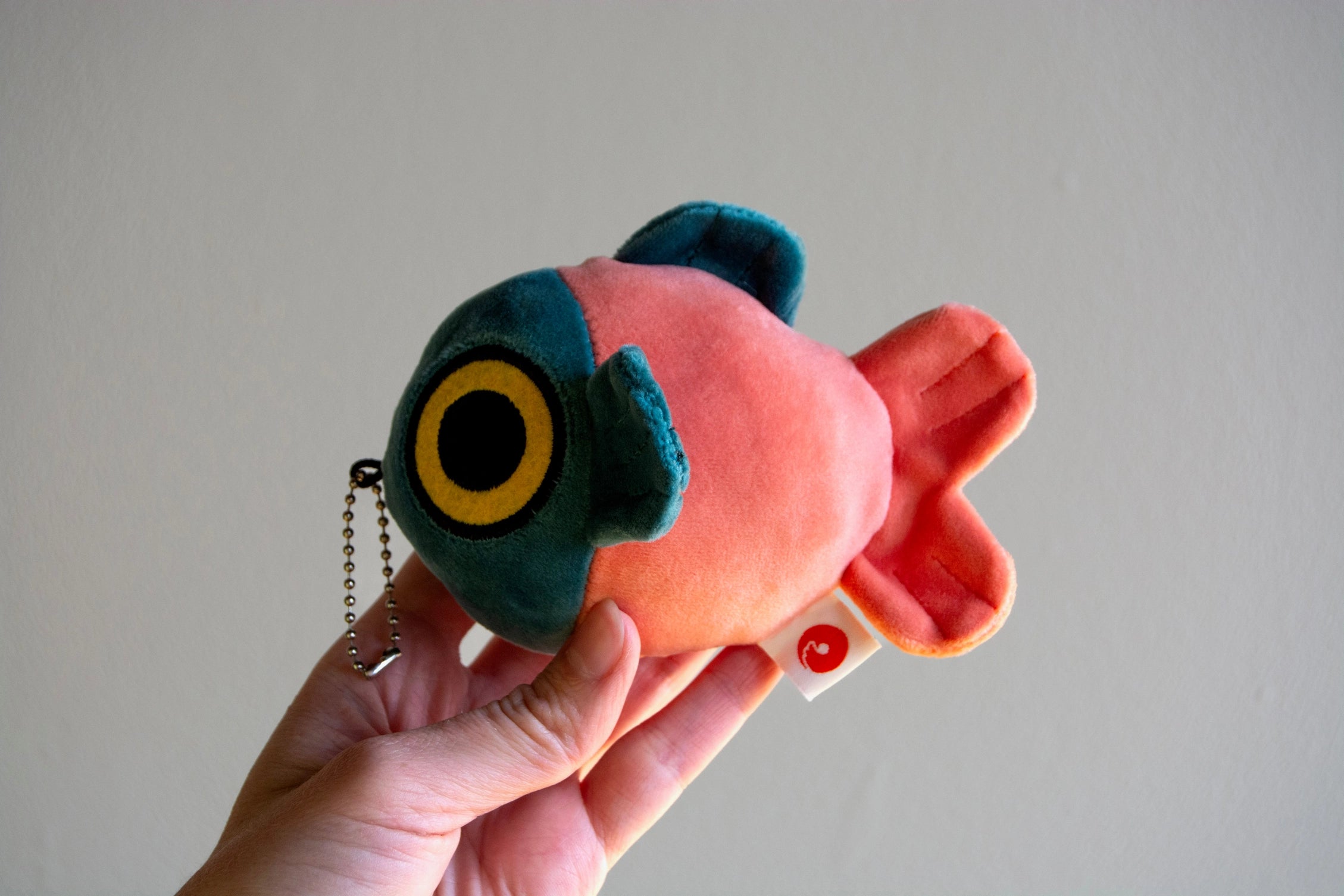 Mochi Fish Fry Plush Keychain - Coral and Dark Green
